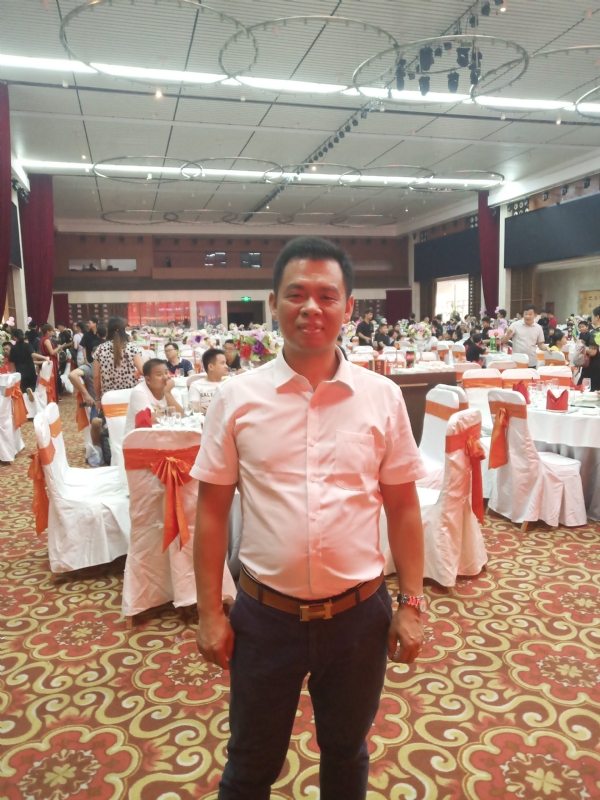 五月酷猪的第一张照片--淮安相亲服务中心