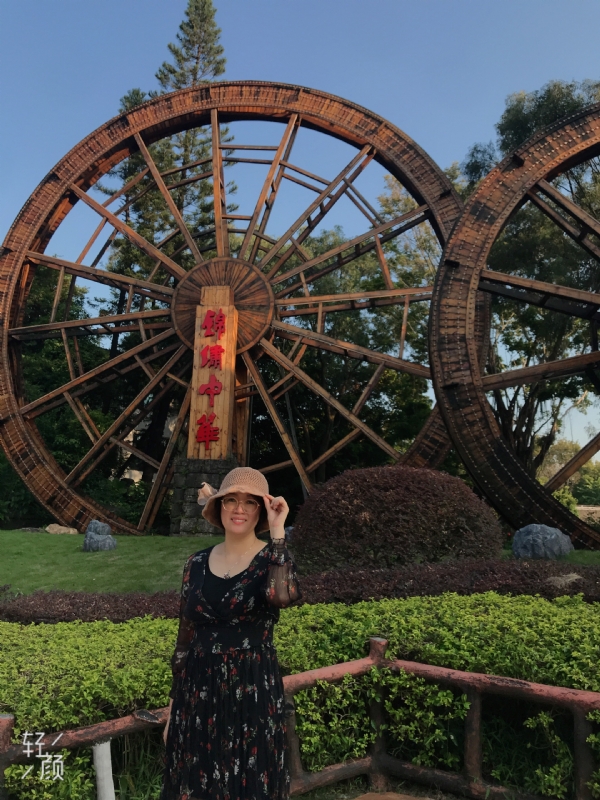 杏娅的第二张照片--淮安相亲服务中心