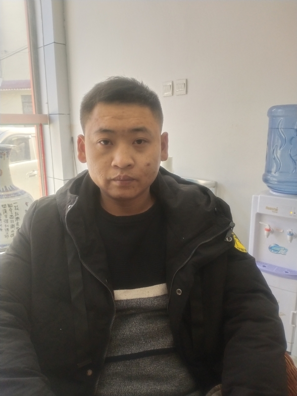 瞿波的第一张照片--淮安相亲服务中心