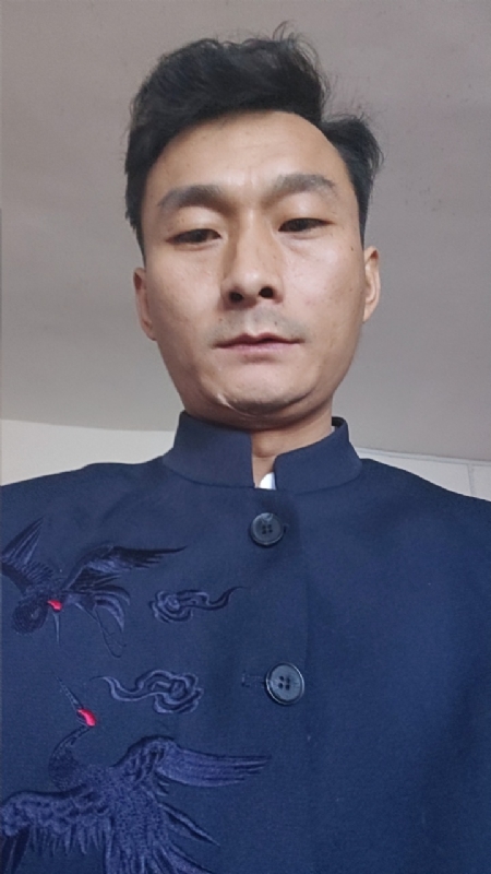 逆袭的小老鼠～龙long的第一张照片--淮安相亲服务中心