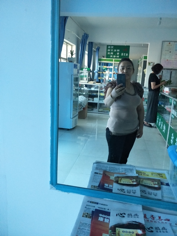 龙丹花的第一张照片--淮安相亲服务中心