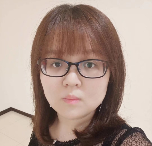 lily的第一张照片--淮安相亲服务中心