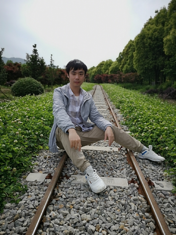 HCL的第一张照片--淮安相亲服务中心