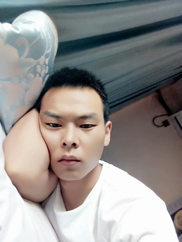 琪子心的第一张照片--淮安相亲服务中心