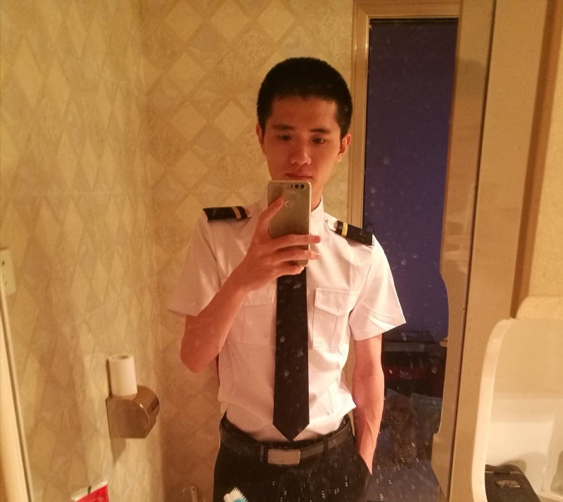 祖uu的第一张照片--淮安相亲服务中心