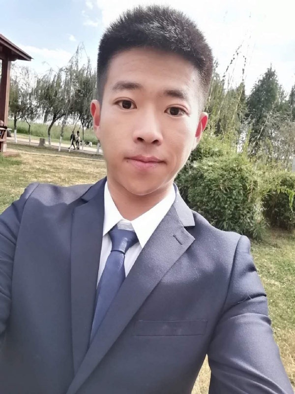 昌先生的第一张照片--淮安相亲服务中心