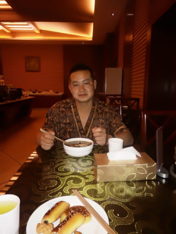 会飞的鱼的第一张照片--淮安相亲服务中心