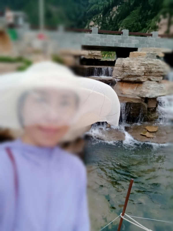 沥秋的第一张照片--淮安相亲服务中心