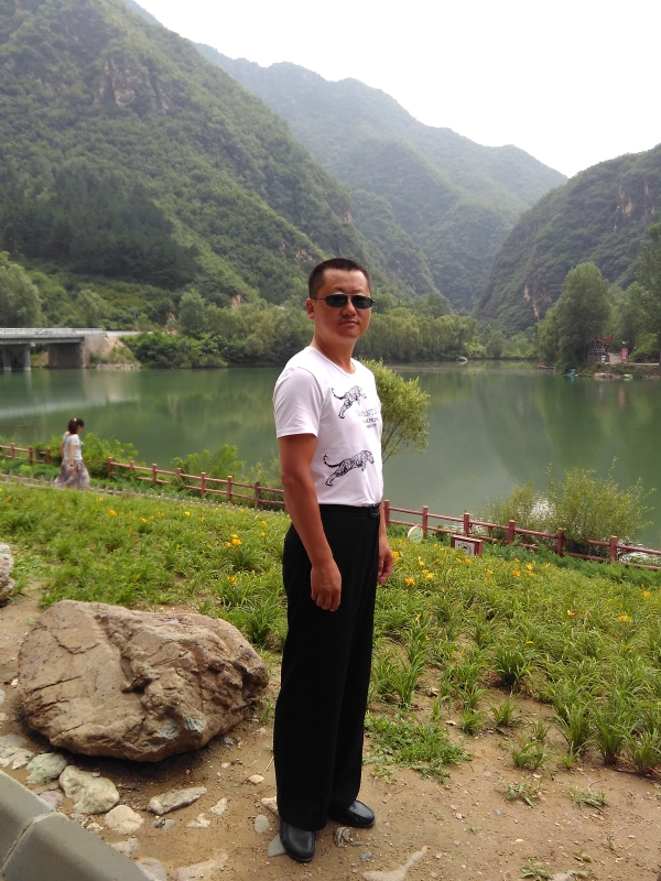 yuren2433的第三张照片--淮安相亲服务中心