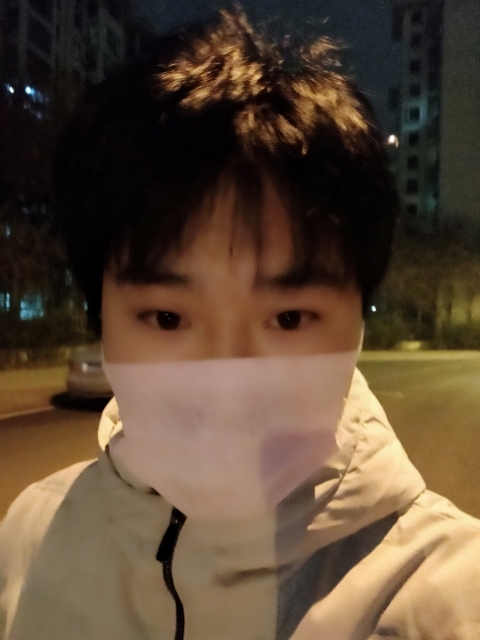 偏丶执的第一张照片--淮安相亲服务中心