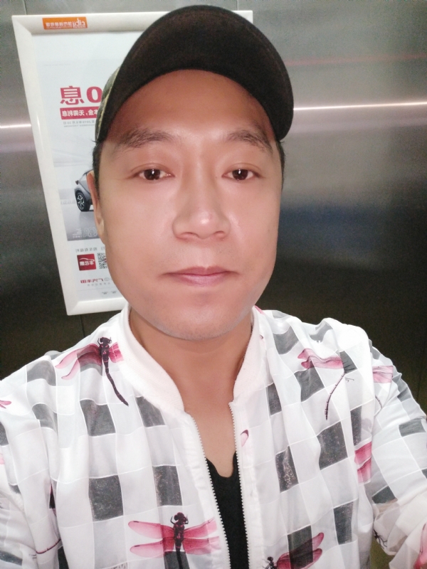 hainy的第一张照片--淮安相亲服务中心