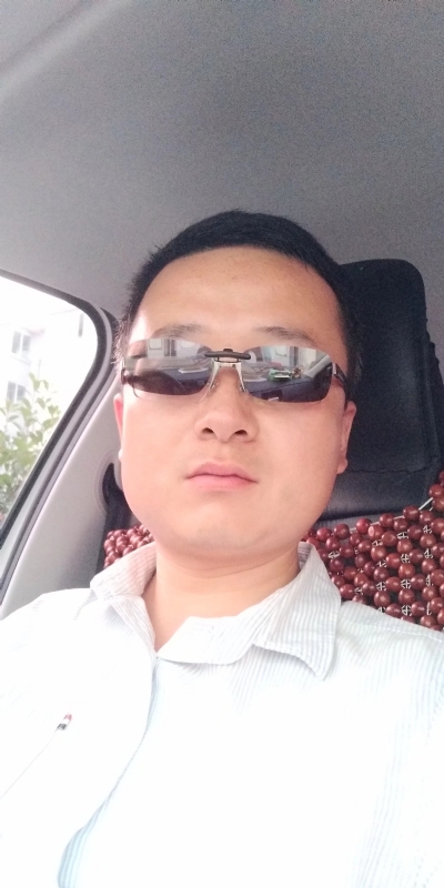 痛苦的单身狗的第二张照片--淮安相亲服务中心