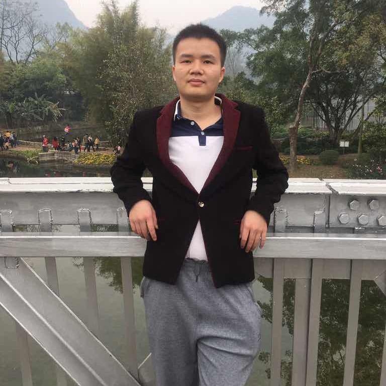 小龙龙的第二张照片--淮安相亲服务中心