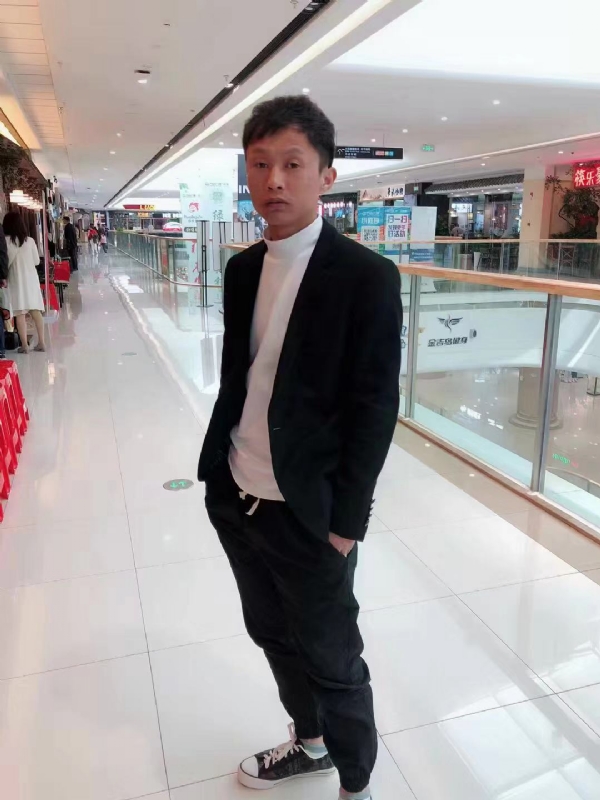 杰的第一张照片--淮安相亲服务中心