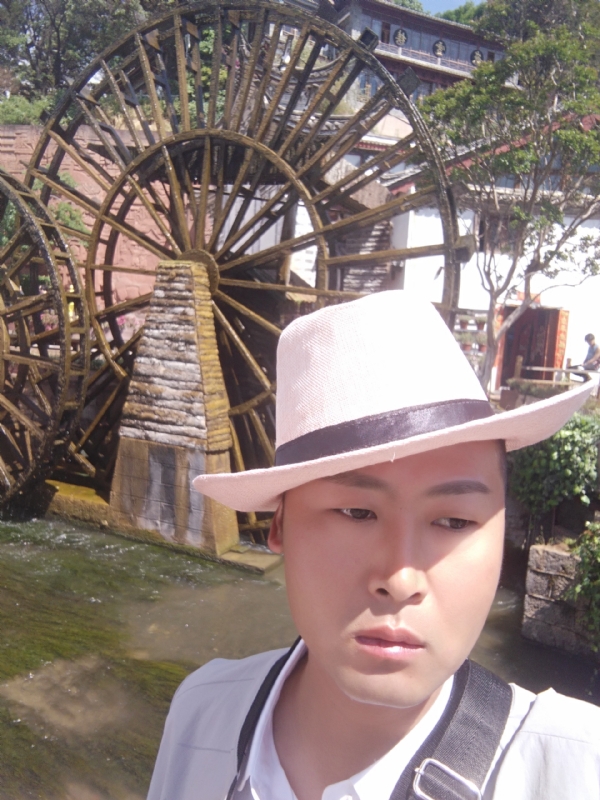 曲靖相亲的第一张照片--淮安相亲服务中心