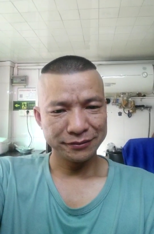 自创生涯的第一张照片--淮安相亲服务中心