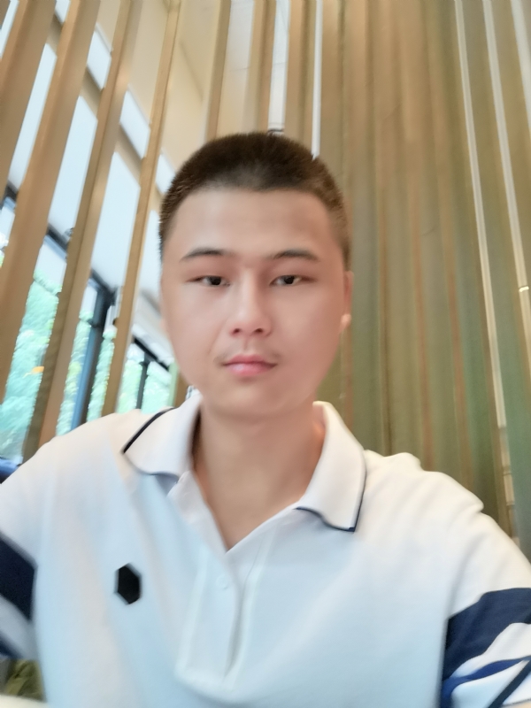 张少少的第一张照片--淮安相亲服务中心