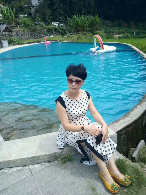 守望幸福的第一张照片--淮安相亲服务中心