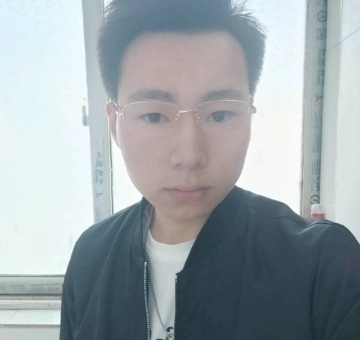 人在旅途的第一张照片--淮安相亲服务中心