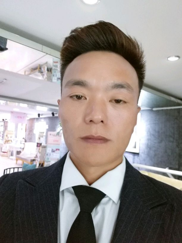 醉酒的蝴蝶的第一张照片--淮安相亲服务中心