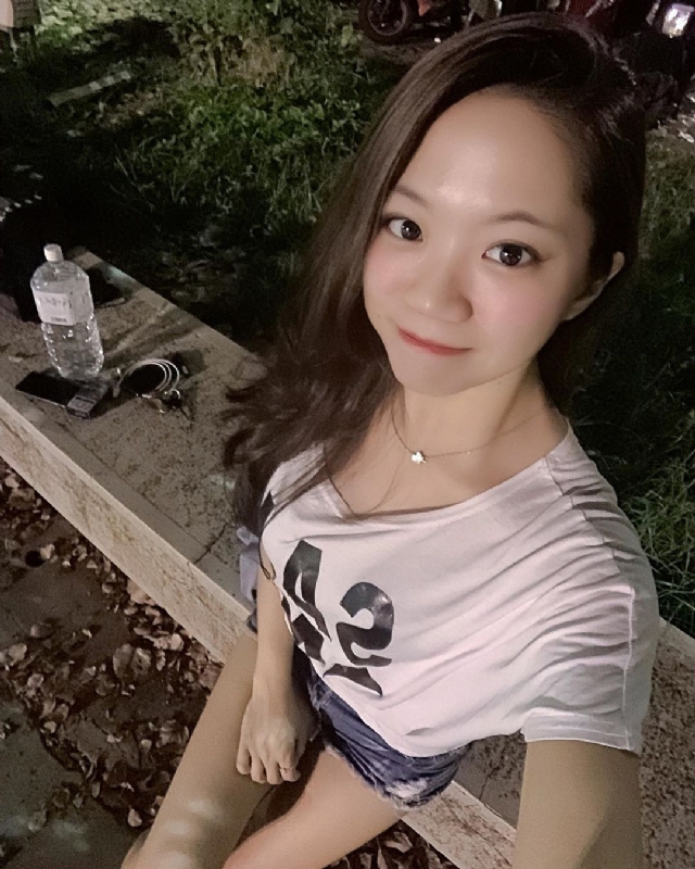 欣欣的第一张照片--淮安相亲服务中心