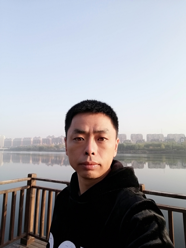 蓝颜的第一张照片--淮安相亲服务中心