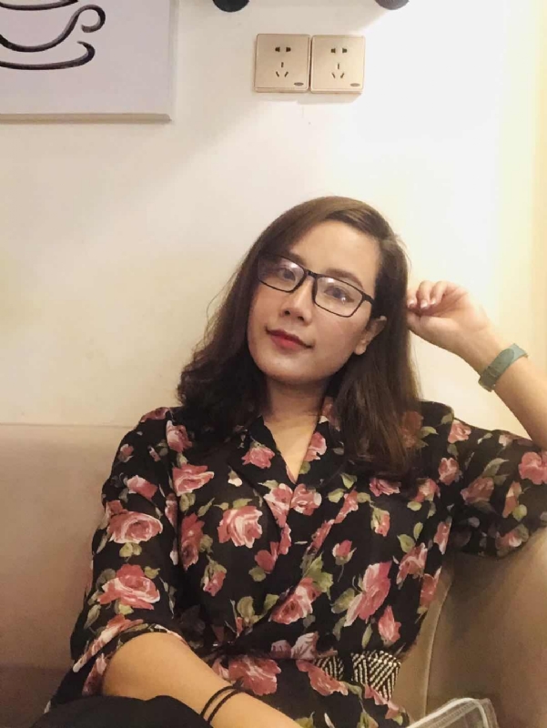 蝴蝶与蓝的第一张照片--淮安相亲服务中心