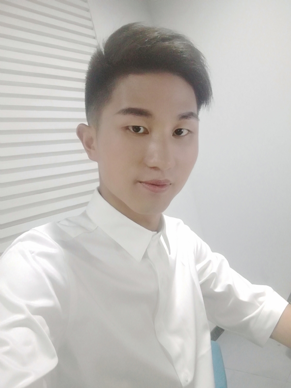 MrLi的第一张照片--淮安相亲服务中心