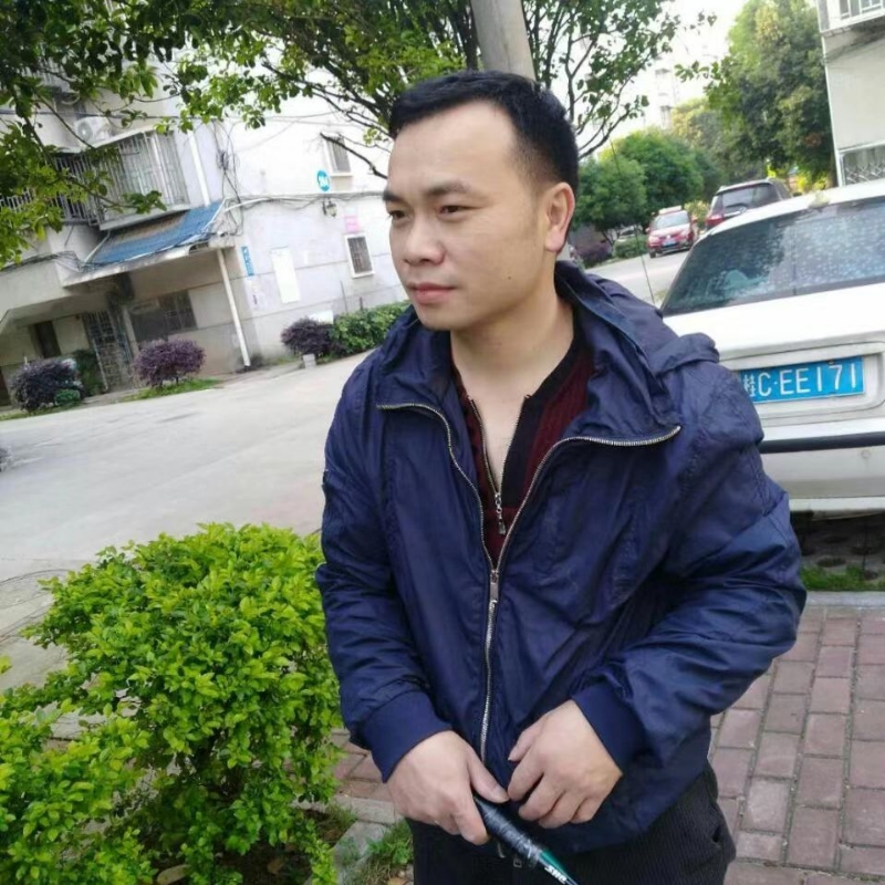 灰色足迹的第一张照片--淮安相亲服务中心