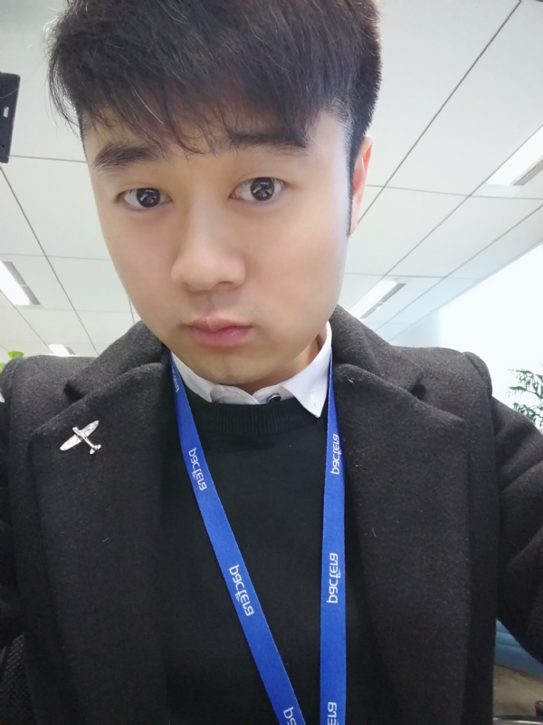 择一爱与被爱的第一张照片--淮安相亲服务中心