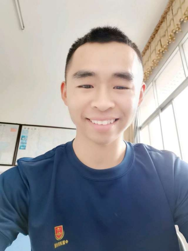 超超的第二张照片--淮安相亲服务中心