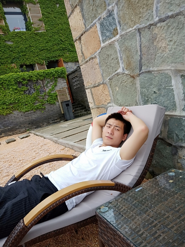 真心寻找另一半的第一张照片--淮安相亲服务中心
