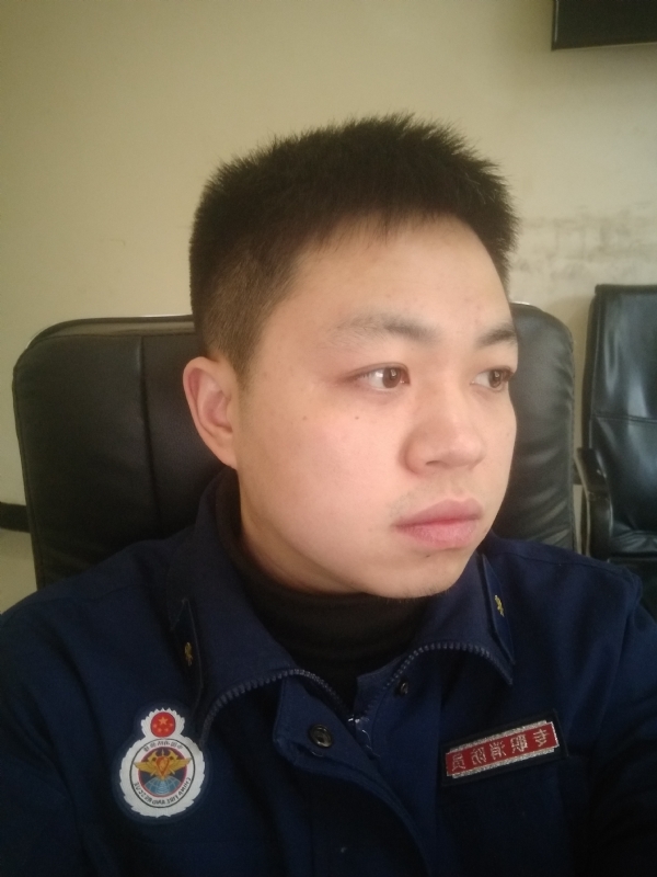 訫尘的第三张照片--淮安相亲服务中心