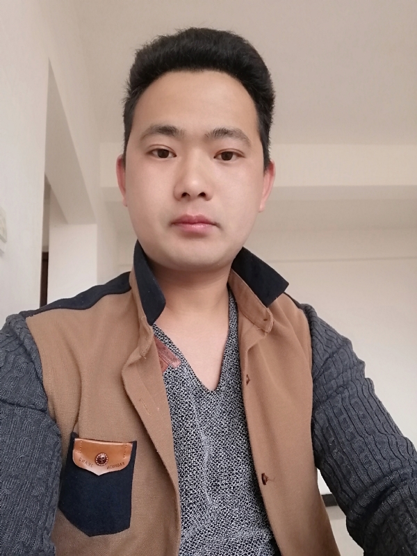 挖哥的第一张照片--淮安相亲服务中心