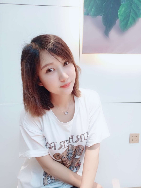 janice的第四张照片--淮安相亲服务中心