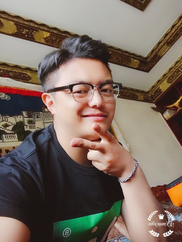 橙男的第四张照片--淮安相亲服务中心