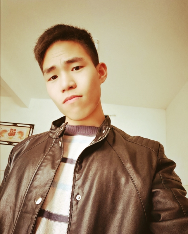 凉泳的第一张照片--淮安相亲服务中心