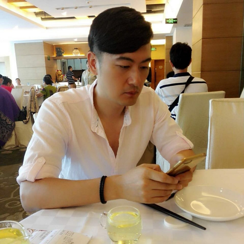 猩猩的第一张照片--淮安相亲服务中心