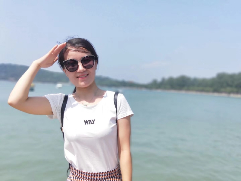 英子的第一张照片--淮安相亲服务中心