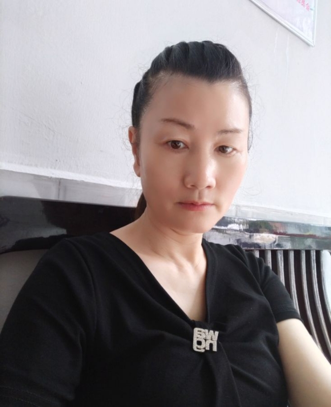 单只蝴蝶的第一张照片--淮安相亲服务中心