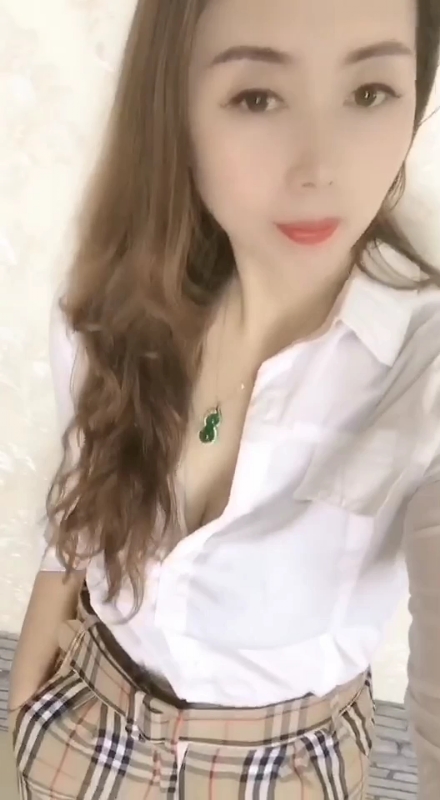 雨蝶的第一张照片--淮安相亲服务中心