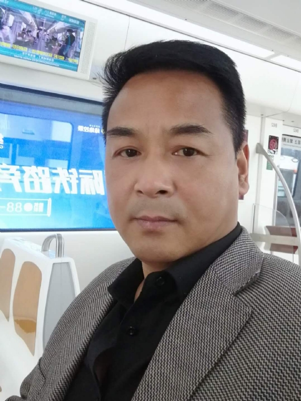 雪豹的第二张照片--淮安相亲服务中心