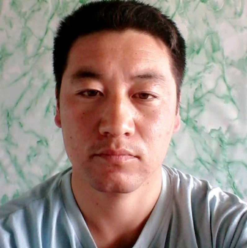 寻找另一半的第三张照片--淮安相亲服务中心