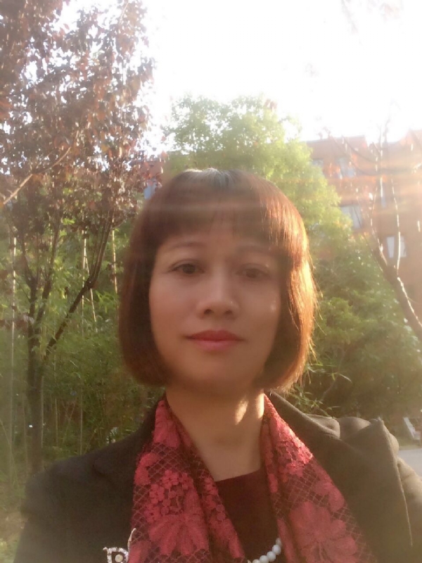 张馨方的第一张照片--淮安相亲服务中心