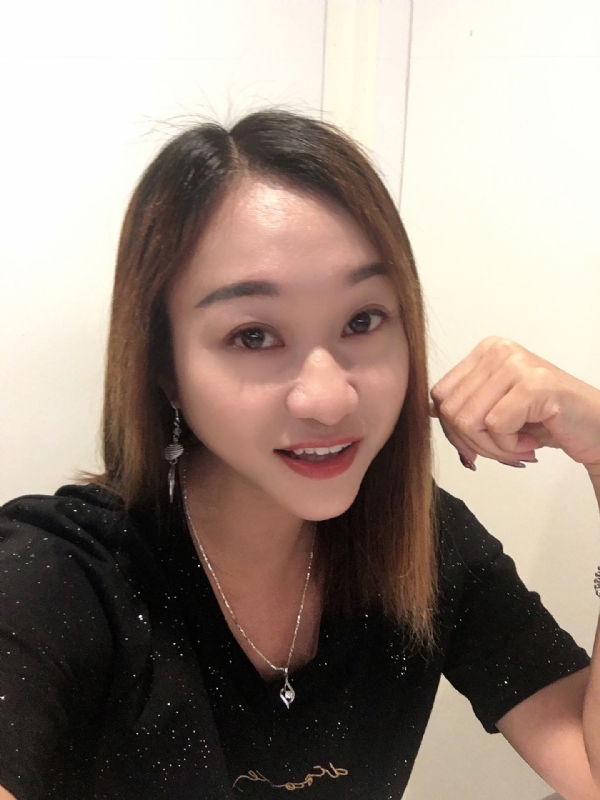 小蜜蜂??的第一张照片--淮安相亲服务中心