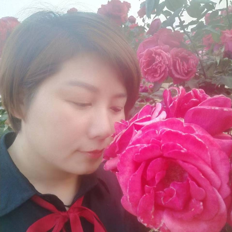 潇潇雨歌的第一张照片--淮安相亲服务中心