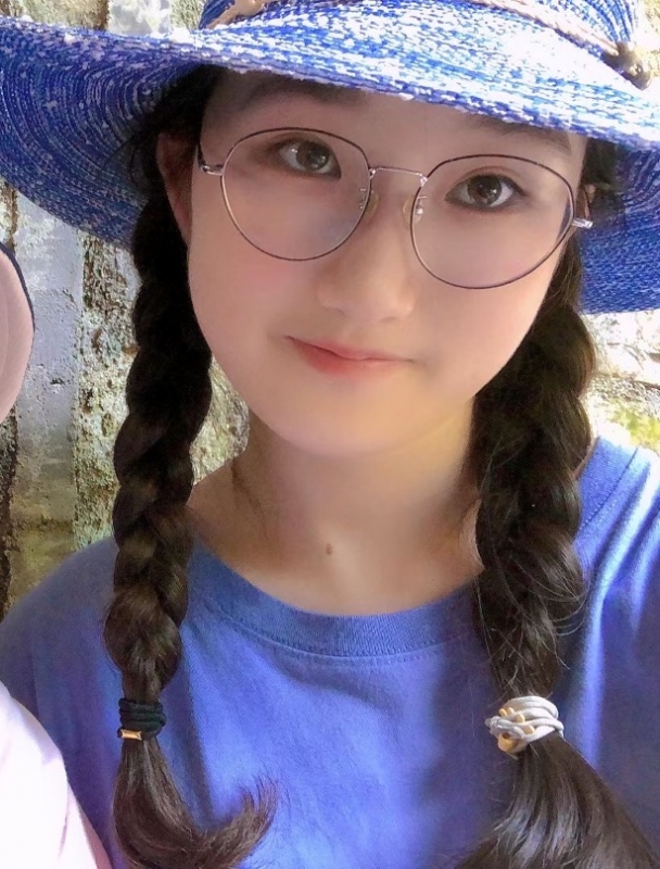 渴望爱情的第一张照片--淮安相亲服务中心