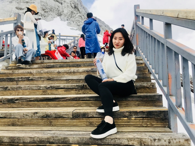 依雪的第四张照片--淮安相亲服务中心