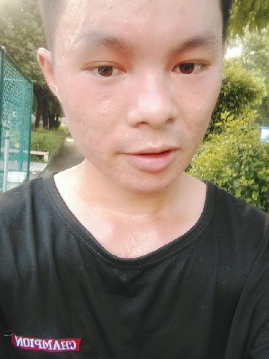 楠呐的第二张照片--淮安相亲服务中心