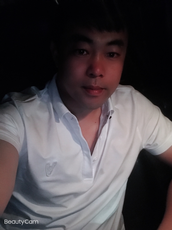 张苹果的第一张照片--淮安相亲服务中心